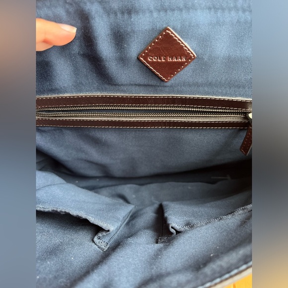 Cole Haan Cow Leather Men’s Crossbody Bag - Picture 12 of 16